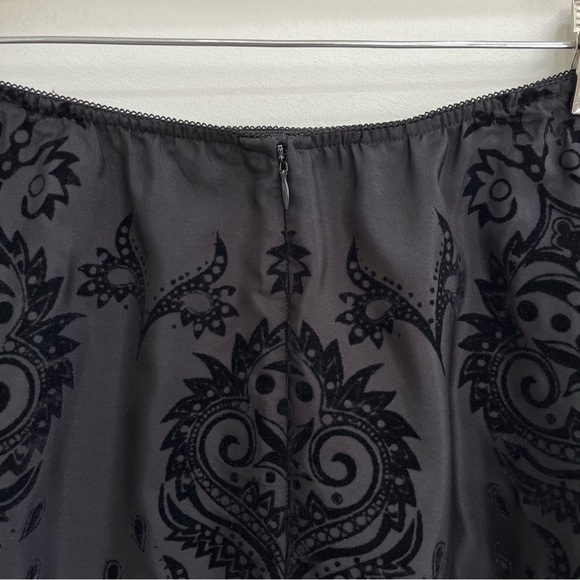 Y2K Vintage MSK Full Velvet Flocked Swing Skirt Black Floral Geometric Patterns - Picture 6 of 9